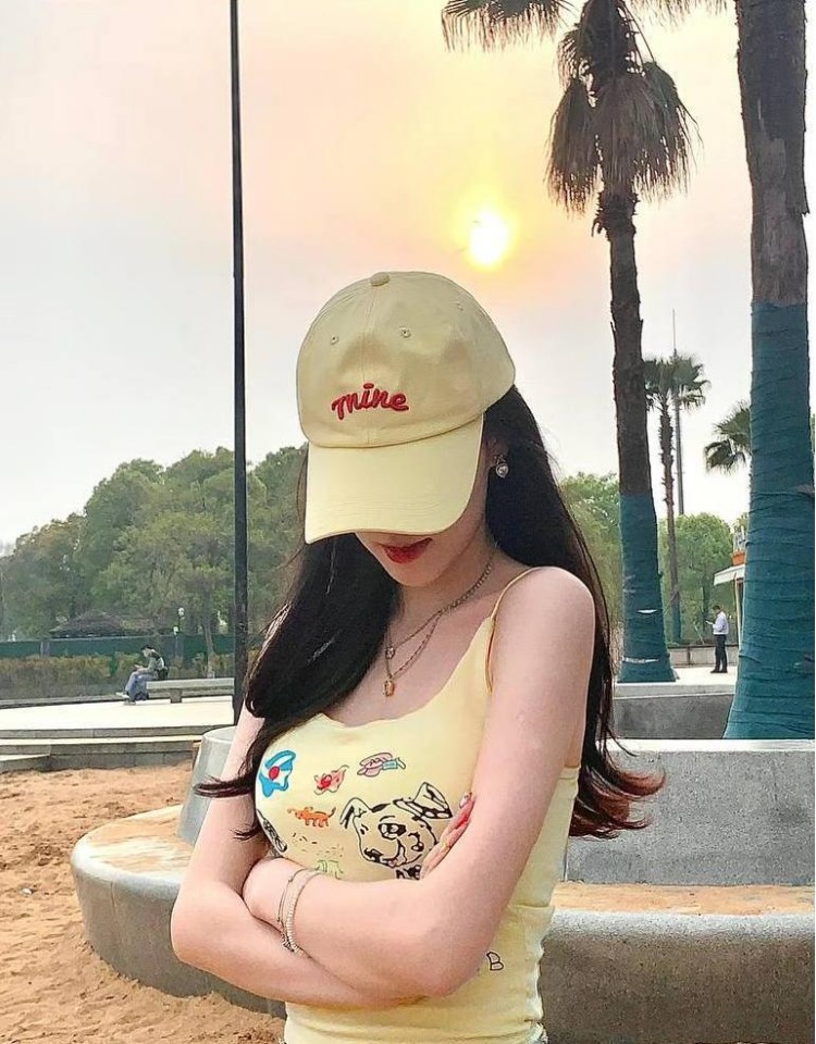 姑父有力挺送小芳的背景故事,不卡在线播放